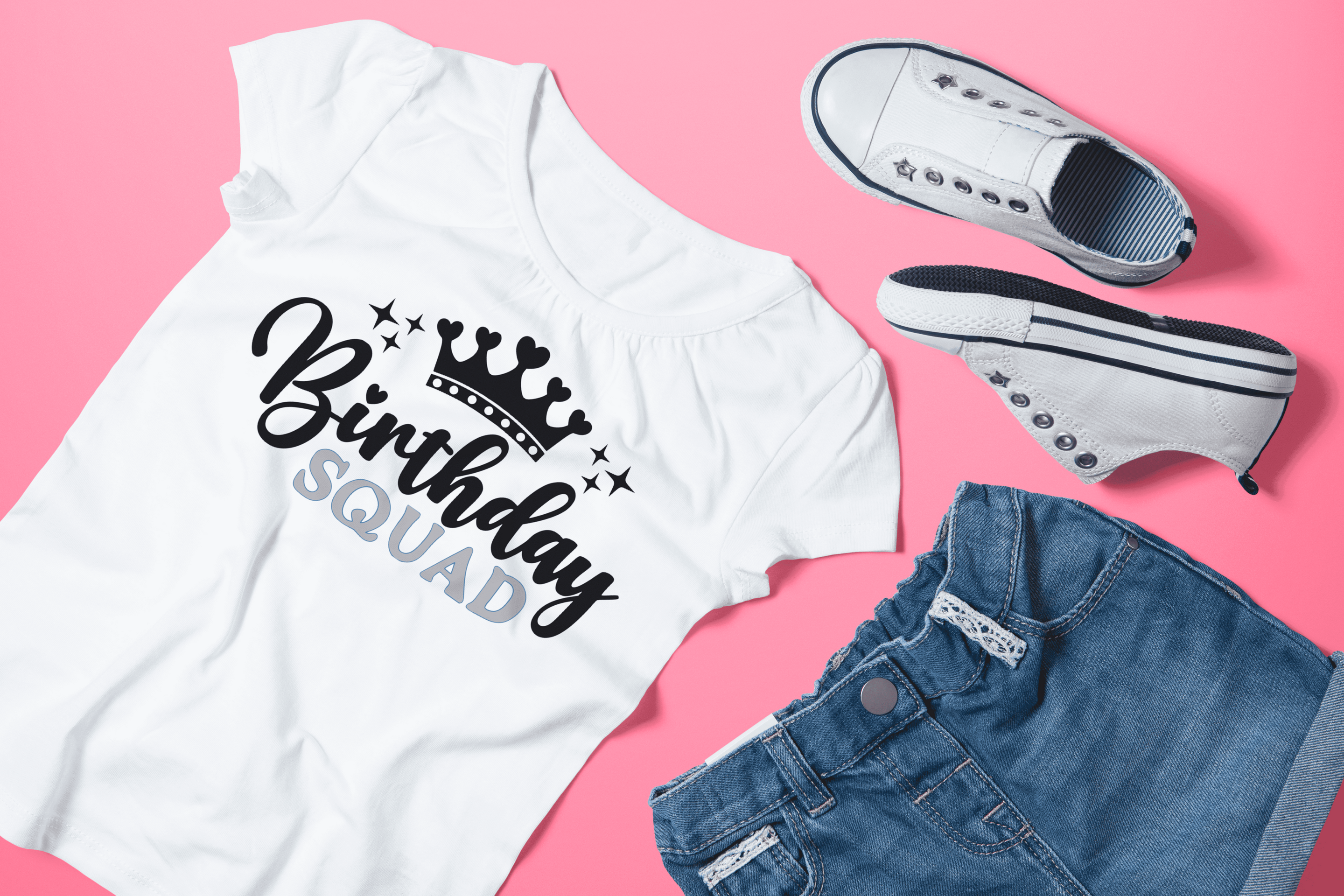 Celebra tu cumpleaños con estilo con la camiseta Birthday Squad - Designed4you - 3