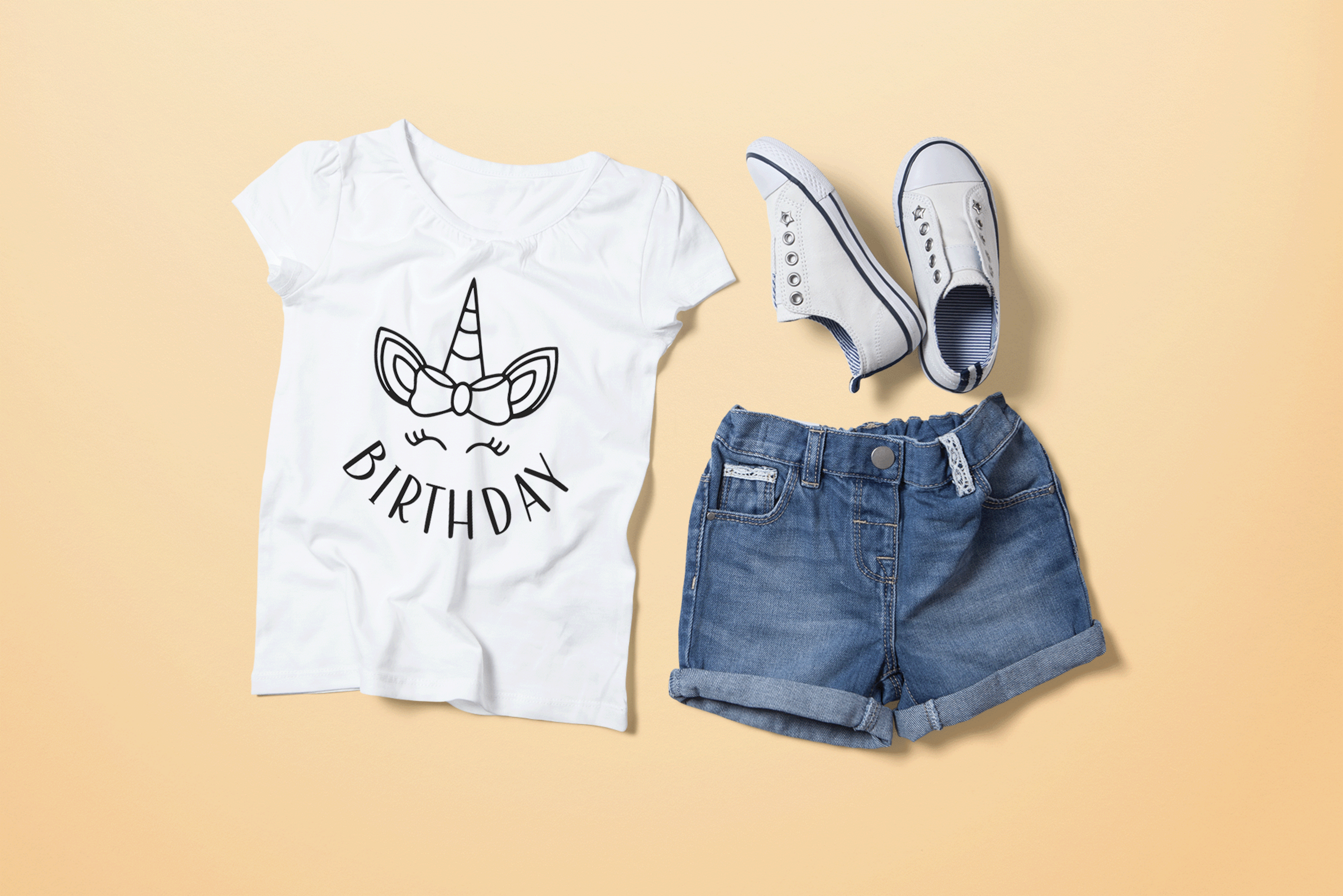 Camiseta Birthday con cara de unicornio personalizable - Designed4you - 4